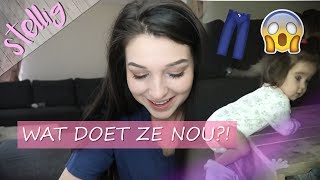 ZE TREKT ZELF HAAR BROEK UIT  TELEFOON FILMPJES [upl. by Nolra599]