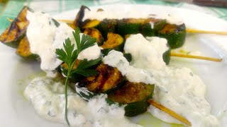 PINCHITOS DE CALABACIN CON SALSA TZATZIKI [upl. by Arrahs]