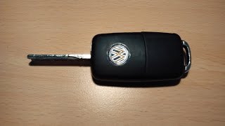 VW Passat B8 key fob battery replacement change Fernbedienung Batterie wechseln [upl. by Winwaloe]