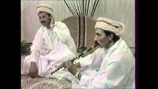 Gasba chaoui  Hocine Chaoui chante Aissa Djarmouni  Djebbite [upl. by Sateia721]