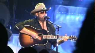 Hank Williams Jr Live acoustic tribute to Johhmy Cash and Waylon Jennings [upl. by Meisel]