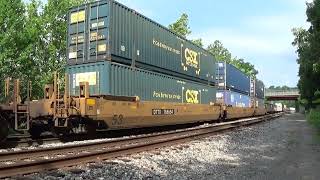 CSX M 332 03 manifest pulling into the Connellsville yard 7324 track 2 to track 3 restricted speed [upl. by Chuu]