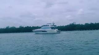 Yachts and Boats cruising down the Intracoastal Waterway  🚢 🛥️ springbreakweekend [upl. by Azile320]