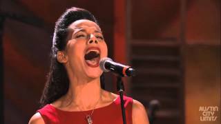 Rhiannon Giddens performs quotI Aint Gonna Play No Second Fiddlequot  American Originals 1918 [upl. by Merrick]