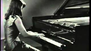 Chopin Scherzo No 2 Martha Argerich 1966 [upl. by Bendite670]