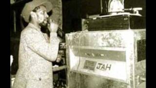 JAH SHAKA LIVE INNA SOUTHALL 1980s [upl. by Annaoi350]