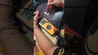 Using a Multimeter to Test the Voltage in a CR2025 Battery gameboy cr2025 multimeter gamingcomm [upl. by Dyol853]