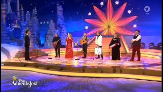 The Kelly Family  Christmas Medley  Das Adventsfest der 100000 Lichter ARD  27112021 [upl. by Meris]