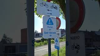 Fiets van de Nederlandse grens Hulst naar Antwerpen centrum [upl. by Ailsa909]