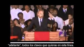 Kevin Costner funeral de Whitney Houston Subtitulos español Part 1 [upl. by Nirrak]