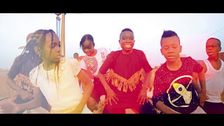 Mami La Star  Feat Balla Moussa  Official Video Conakry  Bamako [upl. by Neerual834]