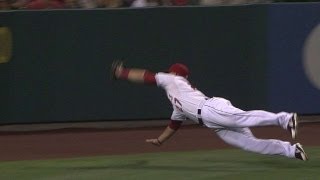 Trout robs Sanchez with an insane diving catch [upl. by Enomahs]