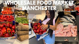 WHOLESALE FOOD MARKET IN MANCHESTER UK 🇬🇧 Smithfield Wholesale Market [upl. by Amzu]