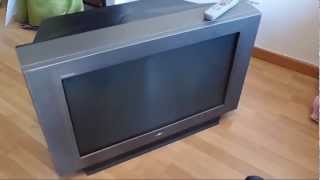 Televisor Sony Trinitron CRT modelo KV32FX20E [upl. by Atihana]