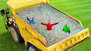 I Filled My Dump Truck With Orbeez [upl. by Odarbil140]