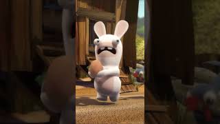 ¡Los Rabbids buscan los huevos de Pascua 🐣  Rabbids La Invasión shorts [upl. by Aiepoissac]