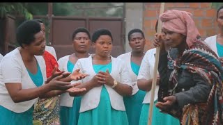 Indirimbo yateye Agahinda abantu benshi mu Rwanda  Abamararungu Choir [upl. by Ahsiekram]