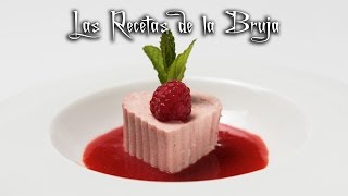 Cómo hacer BAVAROIS de FRESA 🍓  Única e irresistible  Postres caseros [upl. by Sitoiganap]