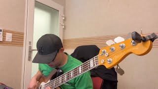 Fender Ultra Jazz Bass solo 1 [upl. by Rednaxela629]