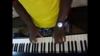 TIRSO DUARTE tocando el piano TEMA ESO NO ES TODO [upl. by Anyala973]