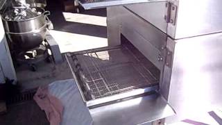 lincoln impinger pizza oven gas double stacked conveyor belt [upl. by Song733]