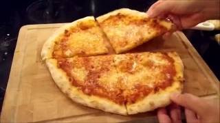 Pizza bagt i ovn på bagestål på 45 minut [upl. by Nelag]