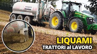 Trattori al lavoro John Deere 7830 con spandiliquame [upl. by Lymann]