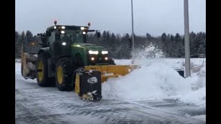 JOHN DEERE 8370R SNOW REMOVAL [upl. by Recor]