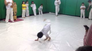 Capoeira Nago Clase ninos 2013 [upl. by Snapp]