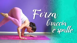 Yoga Forza per la parte superiore del corpo [upl. by Erbas]