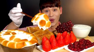 ASMR 몽실몽실 스모어딥 킹스🍓 토스트 미니포도 산딸기 먹방 OvenBaked Marshmallow With Baked Bread Big🍓 Mini 🍇MuKBang [upl. by Brufsky351]