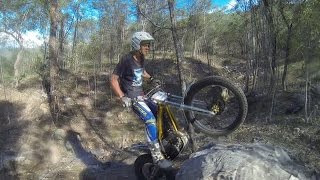 How to hop for extra traction on trials bikes︱Cross Training Trials Techniques [upl. by Hunsinger292]