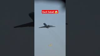 Nonton Pesawat Hawker 4000 Horizon Take Off di Bandara Solo shorts shortvideo privatejet takeoff [upl. by Lotty]