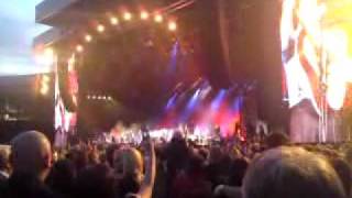 Paul McCartney Mull Of Kintyre Live Glasgow 2010 [upl. by Ahsiadal]