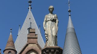 Schloss Drachenburg und Ruine Drachenfels [upl. by Nanine]