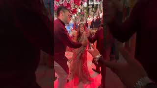 Lal Ghagra Pakistani wedding dance performance 2022 [upl. by Nimzaj778]