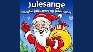 Juletræet med sin pynt [upl. by Laurianne]