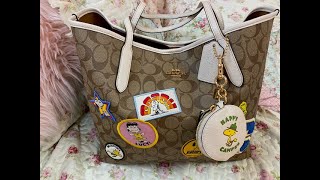 Whats in my Coach Peanuts City Tote [upl. by Yslek]