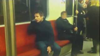 Autyzm wprowadza zmysły w błąd  Viral  Metro  Bartek Topa [upl. by Toh]