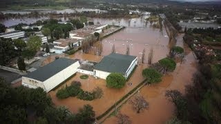 Inondations dans le Var une crue violente et soudaine détruit tout sur son passage  2001 [upl. by Aserahs]