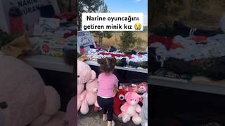 Narine oyuncağını getiren minik kız 😭shorts keşfet viralshorts sondakika narin [upl. by Assenaj717]