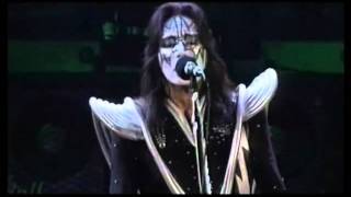 KISS 2000 Man and Ace Frehley Guitar Solo The Last KISS DVD HD [upl. by Floeter451]