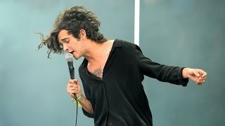 The 1975  Robbers at Glastonbury 2014 [upl. by Dnalkrik83]