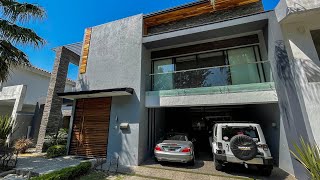 CASA EN VENTA EN ZAPOPAN JALISCO VALLE REAL [upl. by Lebisor604]