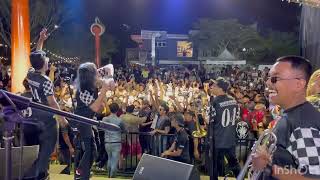 SKUDAP SKUDIP MENARI MUSIK SKA BERSAMA PENONTON  TEBING BANDAR DATO ON JOHOR [upl. by Ennirroc915]