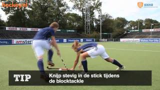 De Basistechnieken  Aflevering 10 De Enkelhandige Blocktackle met de Forehand [upl. by Kempe]