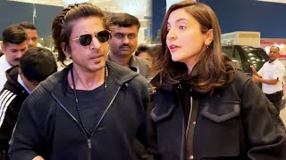 Pregnant Anushka Sharma Hides Her Baby Bump With Friend Shahrukh Khan At Airport [upl. by Nerrawed971]