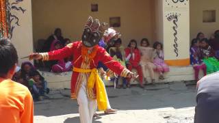 mukhota dance in lata nanda devi mandir  lata joshimath uttarakhand  niti ghatirongpa [upl. by Munmro205]