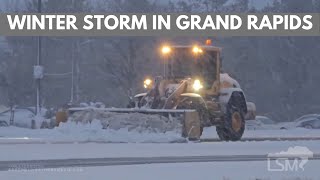 01122024 Grand Rapids Michigan  Winter Storm  Heavy Snow  Accidents  Plows  People Out [upl. by Cerellia372]