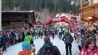 Start zum 30 Sellaronda Skimarathon in Canazei ITA [upl. by Kassel]